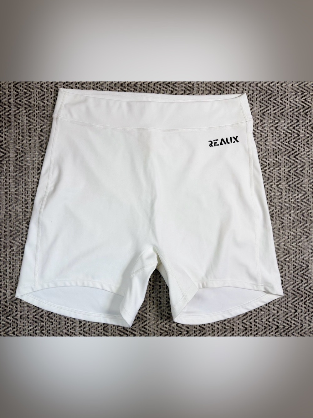 REAUX Women’s Biker Shorts XXL White High Waist Stretch Workout Athletic